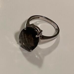 NWOT Elegant Women 925 Silver and Smoky Glass Stone Ring, Size 8